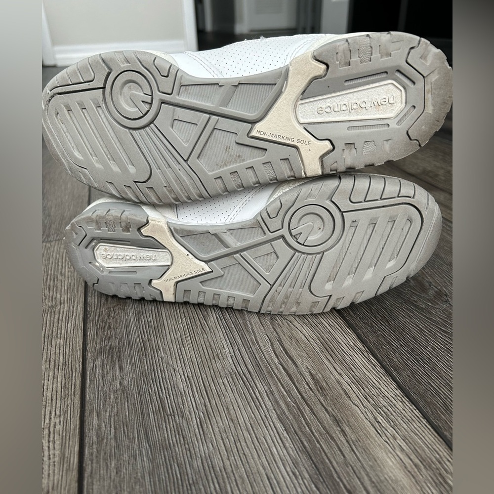 New Balance 550 White Women’s Size 7 – Classic Retro Basketball Sneaker - Picture 11 of 16